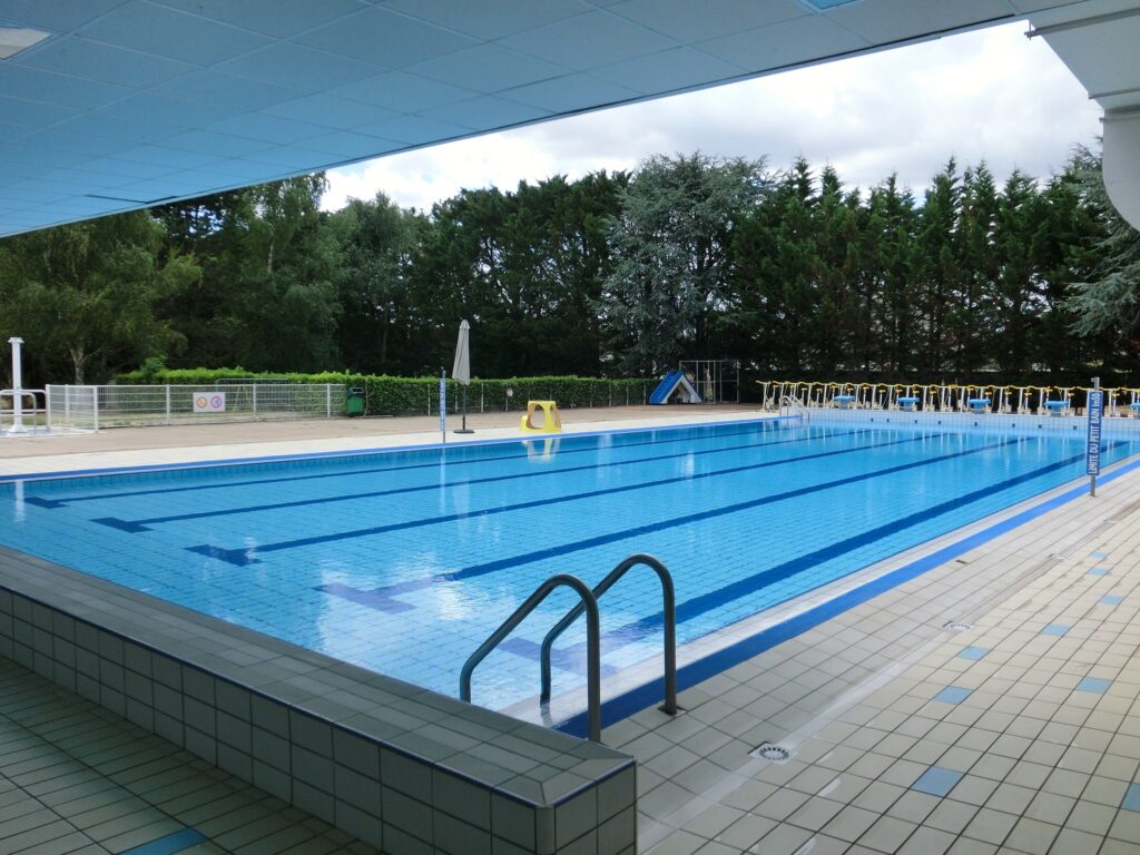 Piscine LE MEE-SUR-SEINE